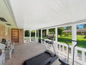 8923 Theysen Drive, Houston TX 77080