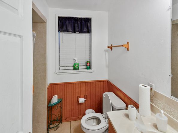 317 W Lewis Street, Conroe TX 77301