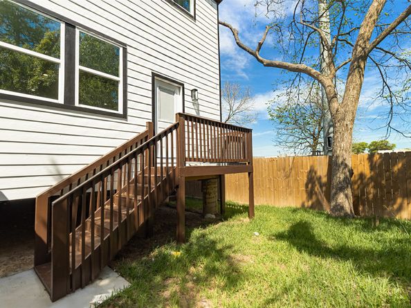 5020 Sayers Street, Houston TX 77026
