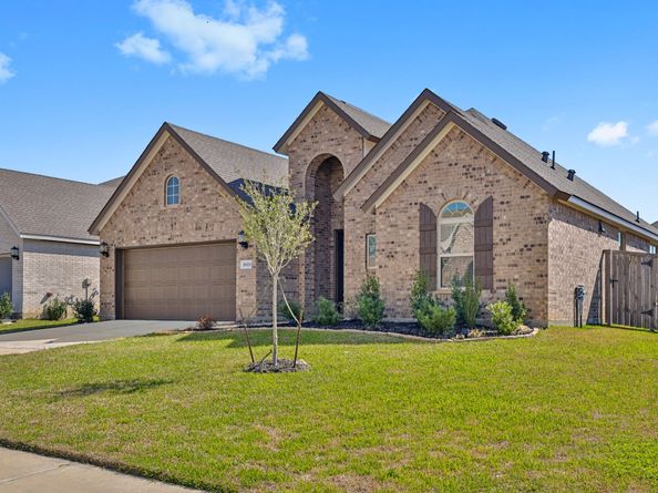 18929 Lazzaro Springs Drive, New Caney TX 77357