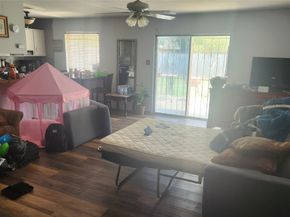 8718 Glen Shadow Drive, Houston TX 77088