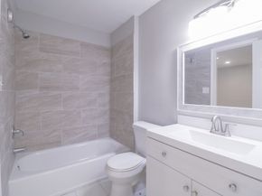 6150 Ridgeway Drive, Houston TX 77033