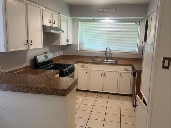 835 Eastlake Street, Houston TX 77034