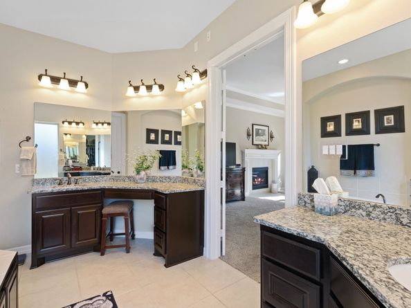 5131 Rowley Falls Lane, Sugar Land TX 77479