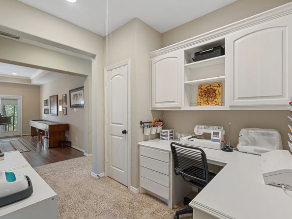 5131 Rowley Falls Lane, Sugar Land TX 77479