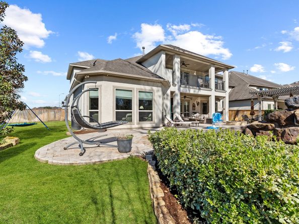 5131 Rowley Falls Lane, Sugar Land TX 77479