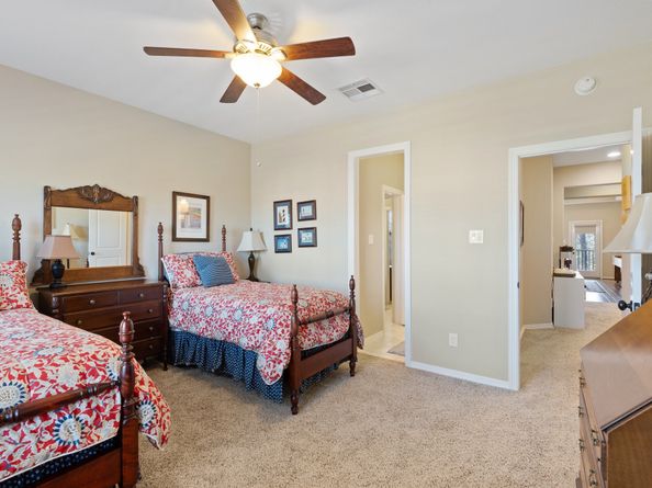 5131 Rowley Falls Lane, Sugar Land TX 77479