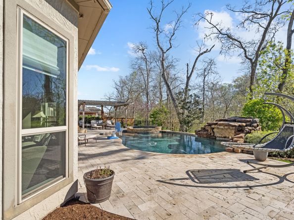 5131 Rowley Falls Lane, Sugar Land TX 77479
