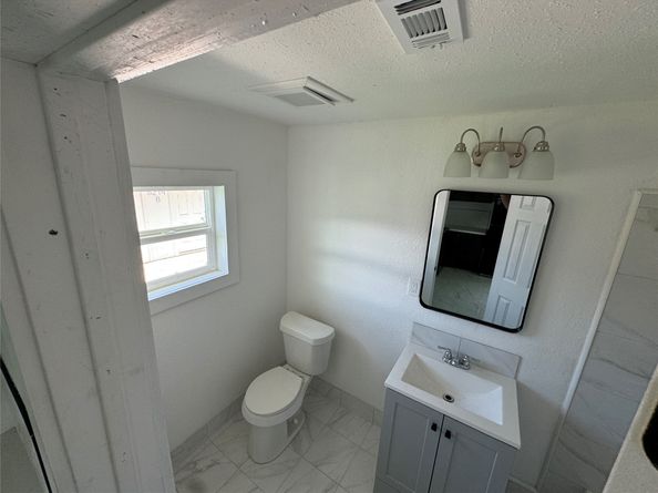 8214 Livingston Street, Houston TX 77051