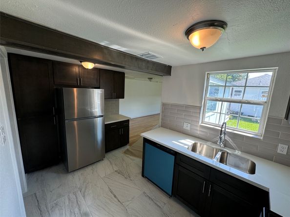 8214 Livingston Street, Houston TX 77051