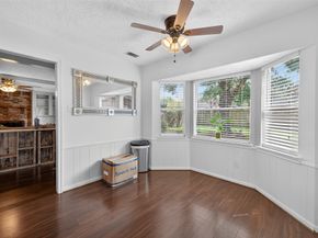 4907 Sabrina Drive, Houston TX 77066