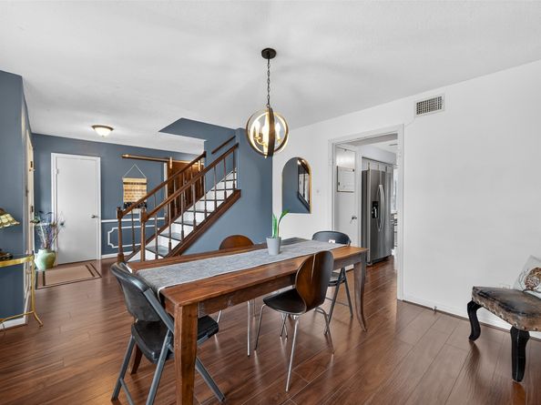 4907 Sabrina Drive, Houston TX 77066