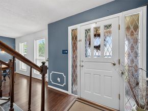 4907 Sabrina Drive, Houston TX 77066
