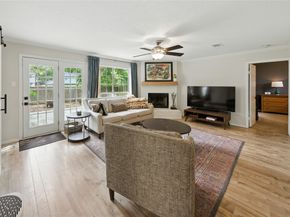 115 Regency Way, Conroe TX 77304