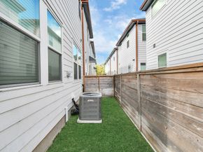 829 N Emile Street, Houston TX 77020