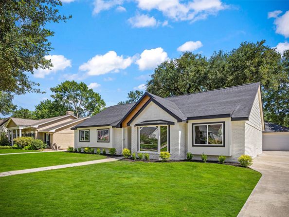 12451 Deep Spring Lane, Houston TX 77077
