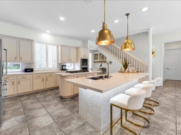 35 Summerwalk Place, The Woodlands TX 77381