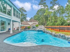 35 Summerwalk Place, The Woodlands TX 77381