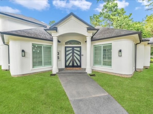 35 Summerwalk Place, The Woodlands TX 77381
