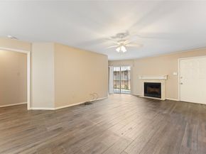 10871 Braes Bend Drive, Houston TX 77071