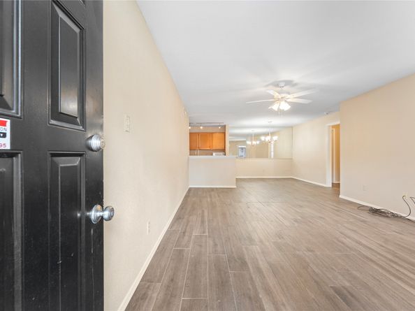 10871 Braes Bend Drive, Houston TX 77071