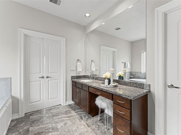 11129 Olympia Drive, Houston TX 77042