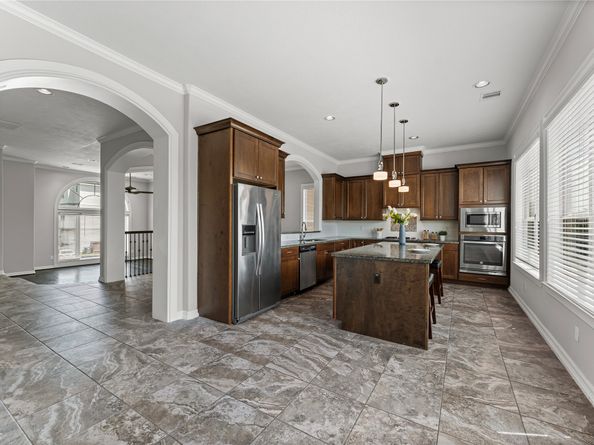 11129 Olympia Drive, Houston TX 77042