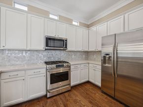 5719 Kansas Street, Houston TX 77007