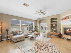 2513 Kimberly Dawn Drive, Conroe TX 77304