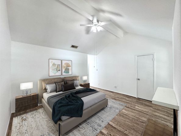 9901 Sharpcrest Street M6, Houston TX 77036