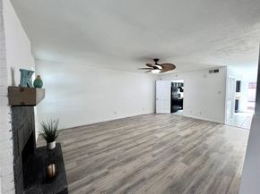 9901 Sharpcrest Street M6, Houston TX 77036