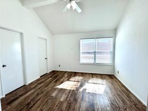 9901 Sharpcrest Street M6, Houston TX 77036