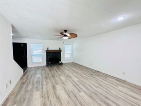 9901 Sharpcrest Street M6, Houston TX 77036