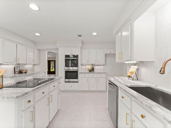 11407 Timberwild Street, The Woodlands TX 77380