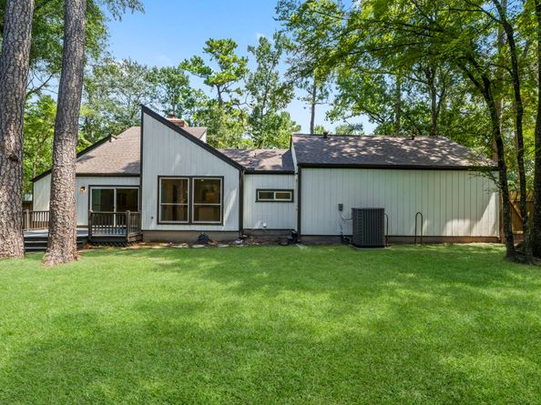 11407 Timberwild Street, The Woodlands TX 77380