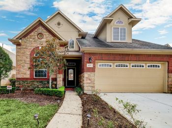 6631 Larocke Trail