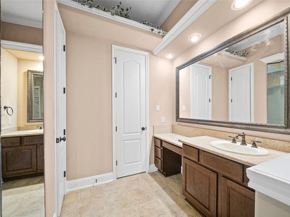 1715 Talcott Lane, Sugar Land TX 77479