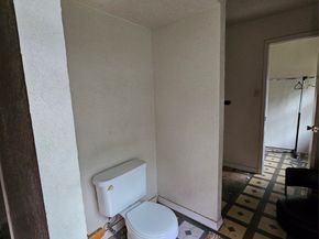 5022 Bretshire Drive, Houston TX 77016