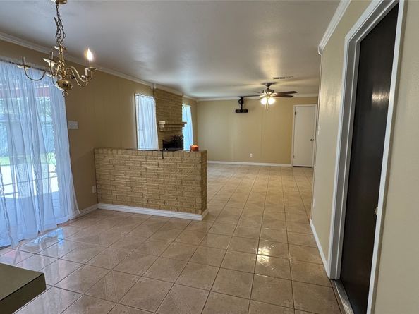 9022 Indian River Drive, Houston TX 77088