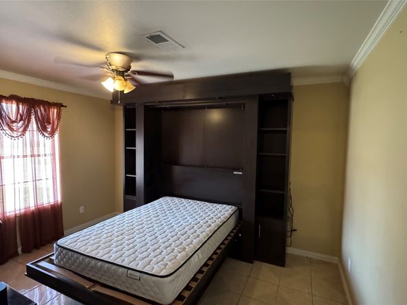 9022 Indian River Drive, Houston TX 77088