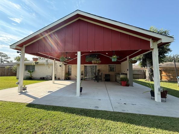 9022 Indian River Drive, Houston TX 77088