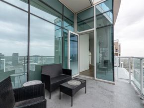 4521 San Felipe Street 2104, Houston TX 77027