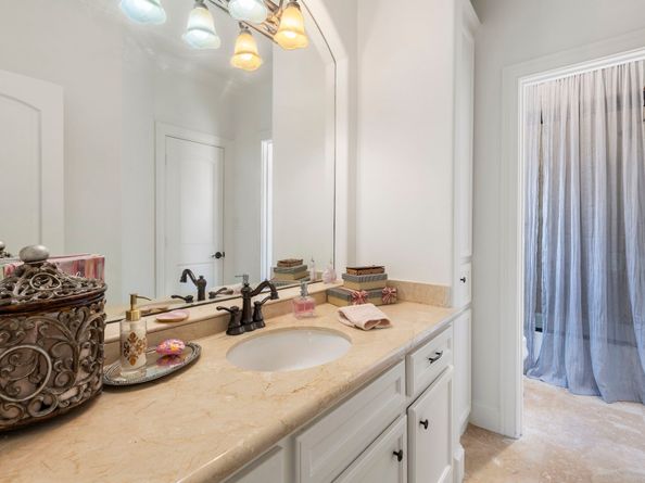 22 S Provence Circle, The Woodlands TX 77382