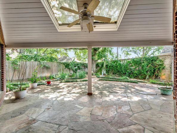 2034 Park Grand Road, Houston TX 77062
