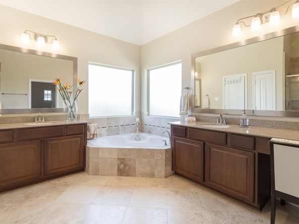 12227 Oxford Crescent Circle, Houston TX 77082