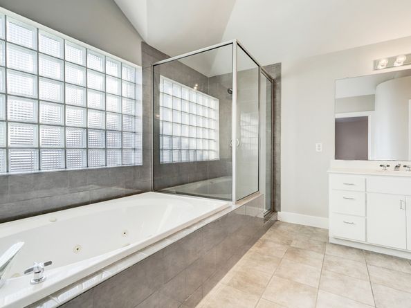 3438 Rolgom Place Court, Houston TX 77021