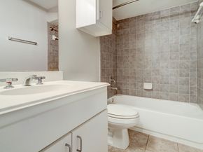 3438 Rolgom Place Court, Houston TX 77021