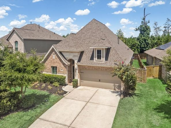 614 Lost Maples Bend Lane, Conroe TX 77304