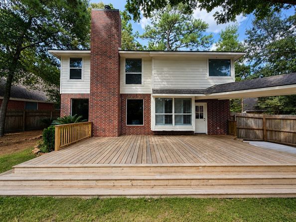2 Wind Harp Place, The Woodlands TX 77382