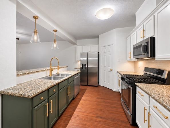 5222 Brinkman Court, Houston TX 77091